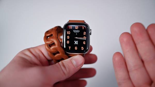 Ini Alasan Hermes Hilangkan Produk Strap Apple Watch di Toko Mereka